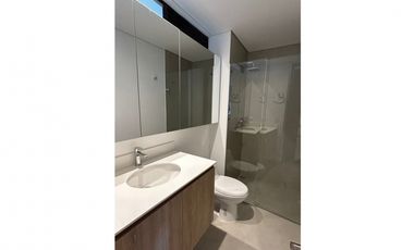 Apartamento en arriendo para ESTRENAR en El Retiro, Vía Circunvalar
