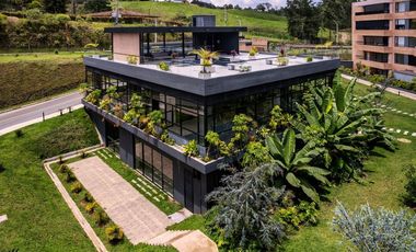 Apartamento en arriendo para ESTRENAR en El Retiro, Vía Circunvalar