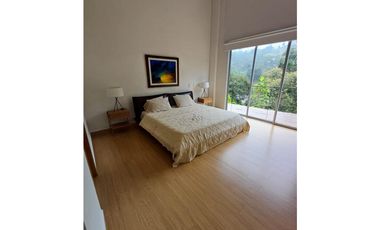 Casa campestre para la venta en la variante Caldas