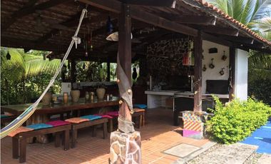 CASA DE PLAYA  PUNTA BARCO VIEJO AMOBLADO 3900MT2