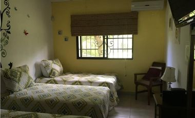 CASA DE PLAYA  PUNTA BARCO VIEJO AMOBLADO 3900MT2