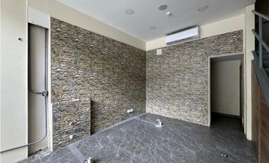 ALQUILO LOCAL EN PLANTA BAJA SAN FRANCISCO PLAZA SF 69