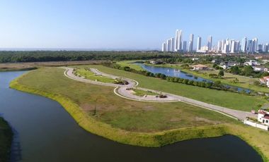 LOTE DE 1008 m2 EN SANTA MARIA, PENINSULA ESTATE