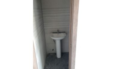 GALERA A ESTRENAR DE 600M2 EN CHANIS