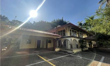 CASA PARA USO RESIDENCIAL O COMERCIAL EN AMADOR