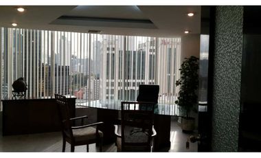 OFICINA AMOBLADA EN TORRE ADVANCED 099 AREA BANCARIA 88 M²