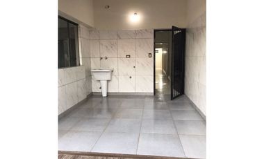 SE ALQUILA HERMOSA CASA QUINTA , APTO COMERCIAL!!