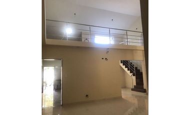 SE ALQUILA HERMOSA CASA QUINTA , APTO COMERCIAL!!