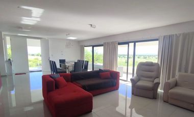 Casa estilo moderno ~ de categoria vendo!!