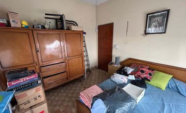 Casa en venta en Isidro Casanova