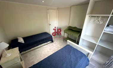 CASA EN VENTA (CARILO) - 4 DORMITORIOS - 4 BAÑOS