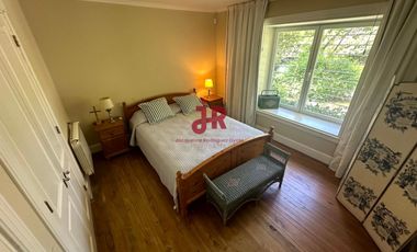 CASA EN VENTA (CARILO) - 4 DORMITORIOS - 4 BAÑOS