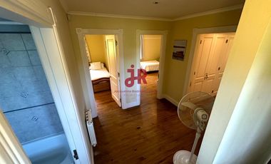 CASA EN VENTA (CARILO) - 4 DORMITORIOS - 4 BAÑOS