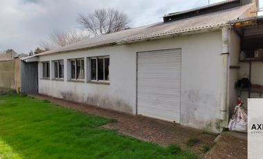 12 E/421 y 422-Casa+Taller+Depósito+S.U.M. sobre lote de 716 m2