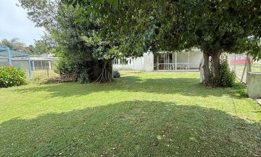 12 E/421 y 422-Casa+Taller+Depósito+S.U.M. sobre lote de 716 m2