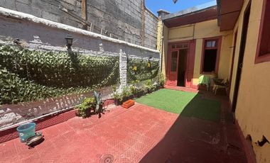 ENTRE INDEPENDENCIA Y RECOLETA