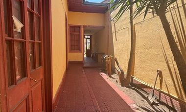 ENTRE INDEPENDENCIA Y RECOLETA