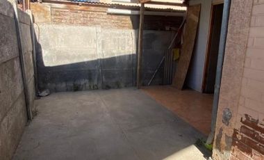 ARRIENDO  CASA  CENTRO  LAMPA 2D  1B PATIO Y JARDIN