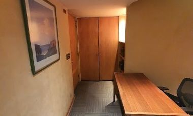 ¡OPORTUNIDAD! OFICINA AMOBLADA SECTOR PARQUE ARAUCO