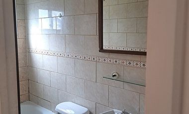 A 50 METROS DE CENTRO COMERCIAL NAUDUMAR