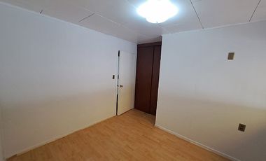 A 50 METROS DE CENTRO COMERCIAL NAUDUMAR