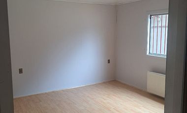 A 50 METROS DE CENTRO COMERCIAL NAUDUMAR