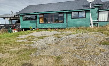 15 KM DESDE CASTRO Y 8 KM DESDE CHONCHI