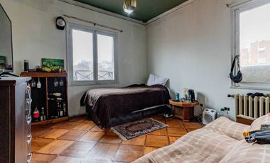 HERMOSA CASA UBICADA A PASOS DEL ESTADIO NACIONAL, ÑUÑOA