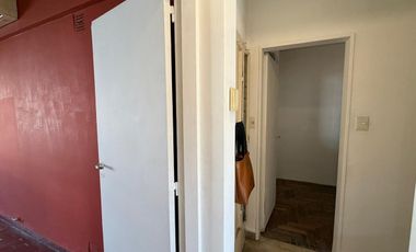 PH ALQUILER 3AMB PATIO COCHERA CASTELAR NORTE