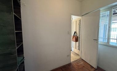 PH ALQUILER 3AMB PATIO COCHERA CASTELAR NORTE