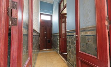 VENTA CASA A RECICLAR O LOTE EXCELENTE UBICACIÓN