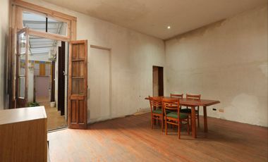 VENTA CASA A RECICLAR O LOTE EXCELENTE UBICACIÓN