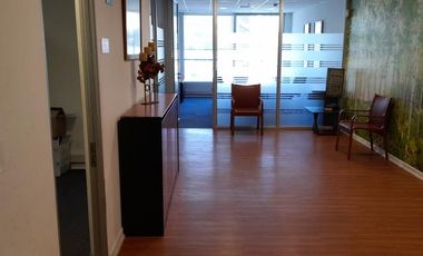 Av. Del Valle Sur/Santa Clara - Oficina - Arriendo