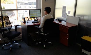 Av. Del Valle Sur/Santa Clara - Oficina - Arriendo