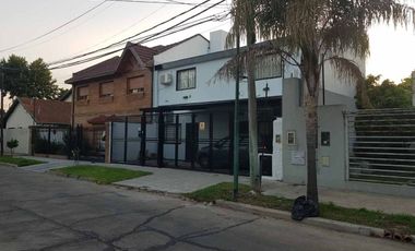 Alquiler Casa 6 amb, Jardin, Pileta, Martinez