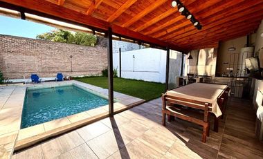 Alquiler Casa 6 amb, Jardin, Pileta, Martinez