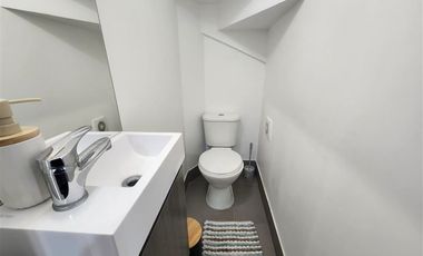 Casa en Arriendo en los remos 221