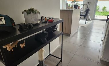 Casa en Arriendo en los remos 221