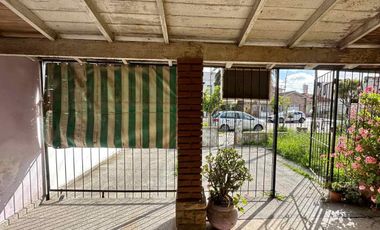 OPORTUNIDAD CASA 3 AMBIENTES RECICLAR - V.PRIMERA