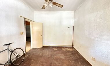 OPORTUNIDAD CASA 3 AMBIENTES RECICLAR - V.PRIMERA