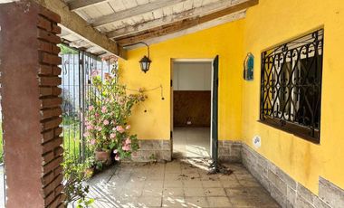 OPORTUNIDAD CASA 3 AMBIENTES RECICLAR - V.PRIMERA