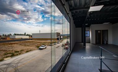 Bodega Industrial en Venta Dentro de Tesistán
