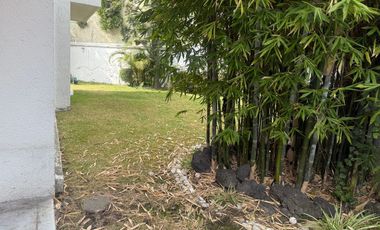 SE RENTA EXCELENTE CASA EN BOSQUES DE LAS LOMAS (N)