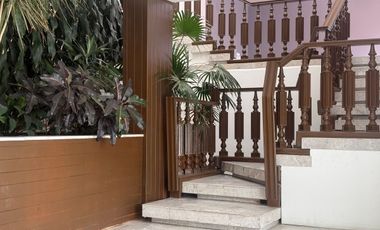 SE RENTA EXCELENTE CASA EN BOSQUES DE LAS LOMAS (N)