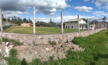 Oportunidad Propiedad en Venta 2400 m² Deleg - Cuenca