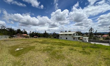 Oportunidad Propiedad en Venta 2400 m² Deleg - Cuenca