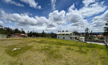 Oportunidad Propiedad en Venta 2400 m² Deleg - Cuenca