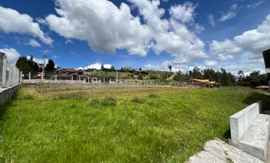 Oportunidad Propiedad en Venta 2400 m² Deleg - Cuenca