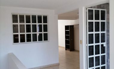 Casa en Venta en Uruapan | 3 recámaras - 2 baños