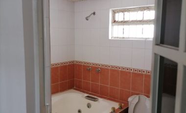 Casa en Venta en Uruapan | 3 recámaras - 2 baños